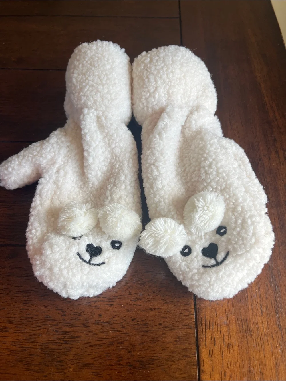 Plush Cream Bear Mittens for Kids - Soft Winter Handwear